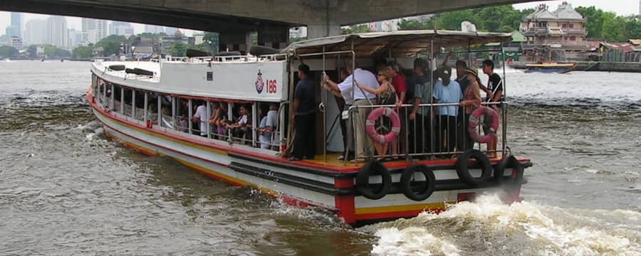 boat trip along the chao phraya river